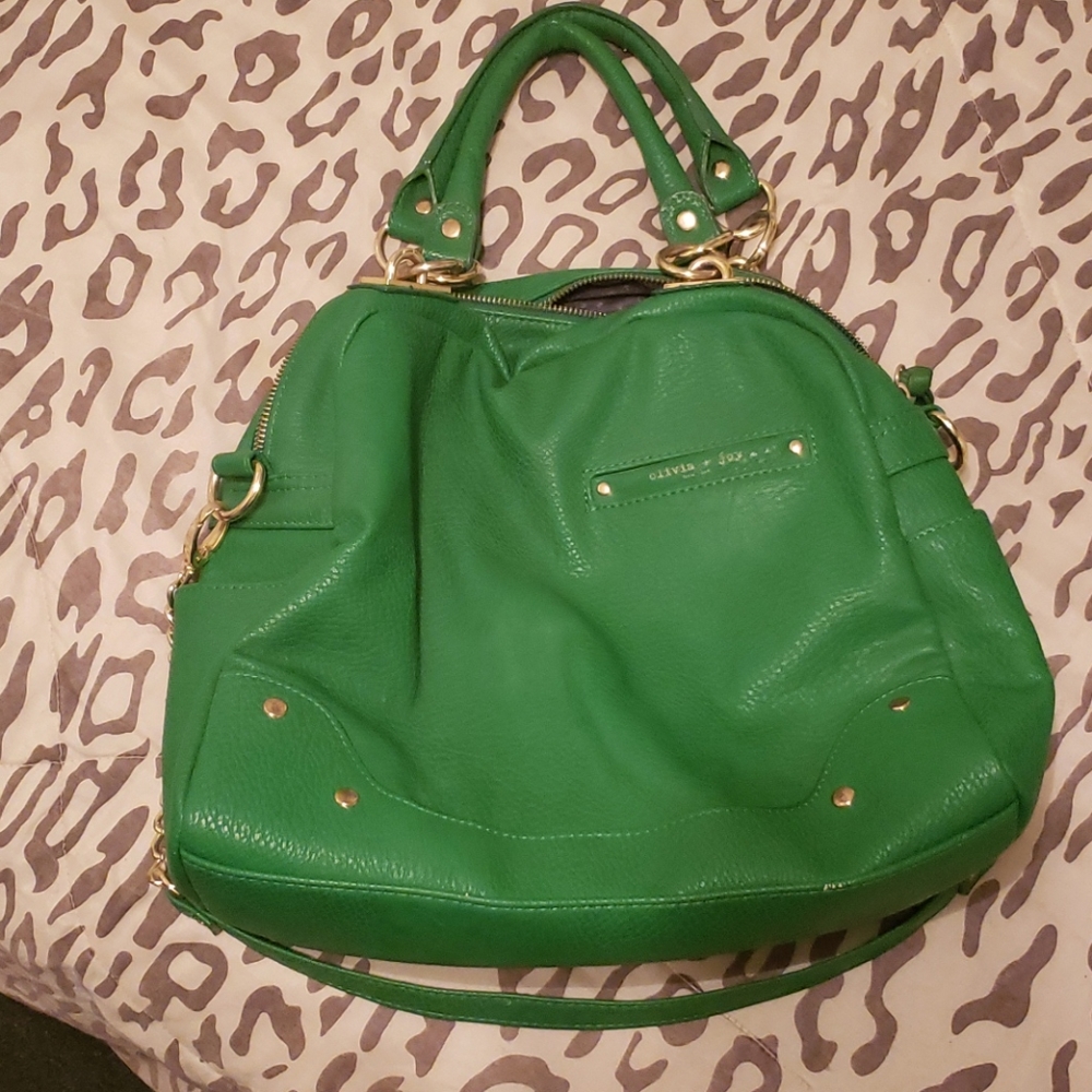 Green purse